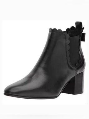 Kate Spade Garden Black Calf Leather Scallop Trim Ankle Booties Size 5.5